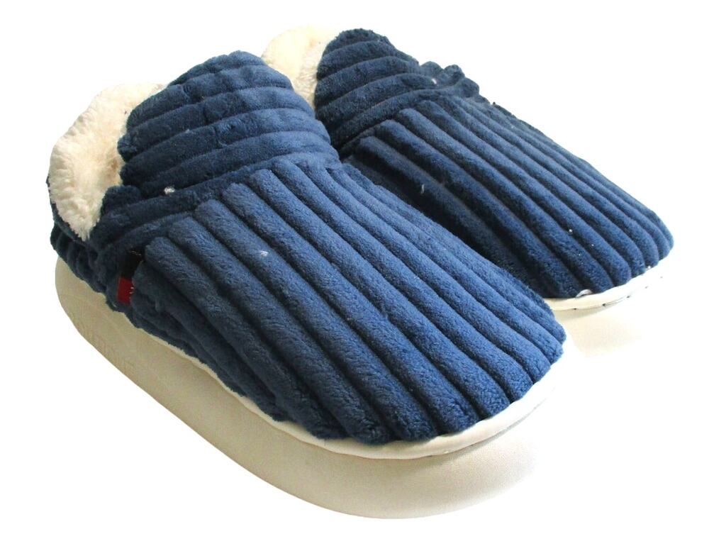 Boutique Women's Plus Warm Blue Slippers New Size 42 - 43 U.S. Size 11 - 12